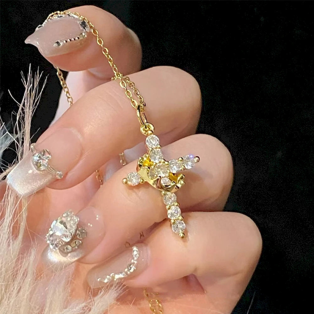 Cadena Crucifijo Con Piedras De Circonita