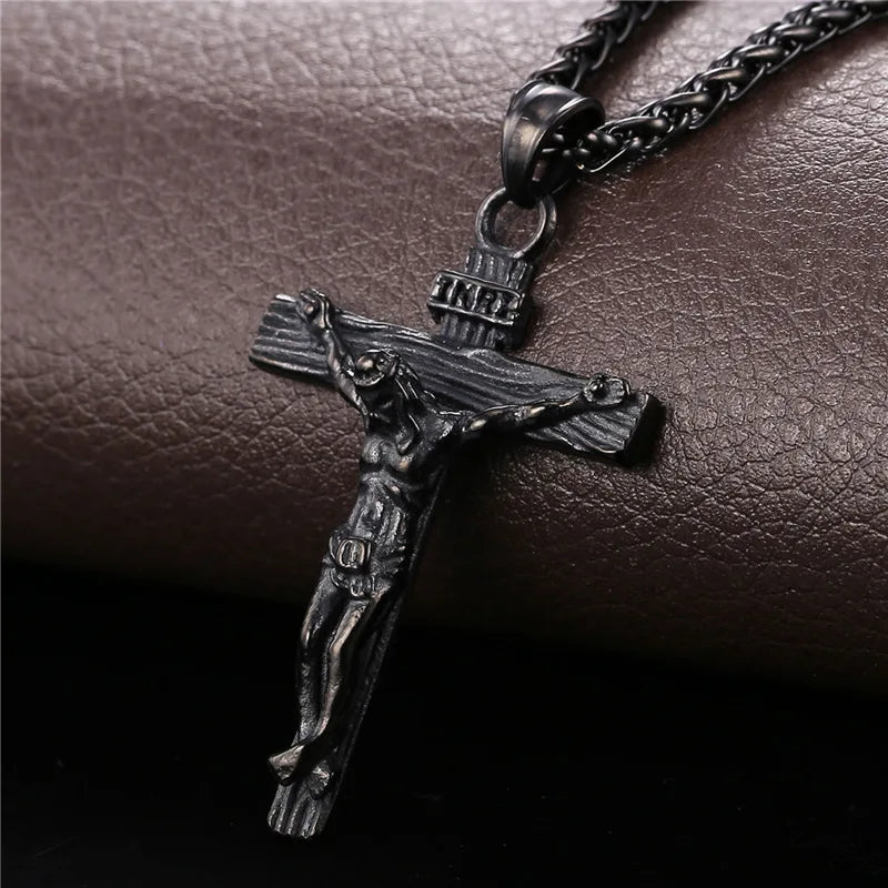 CADENA CON CRUCIFIJO RELIGIOSO